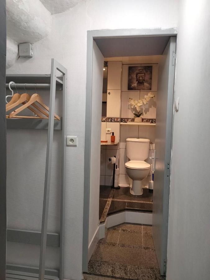 Studio Entier Saint-Laurent-dʼAigouze Extérieur photo